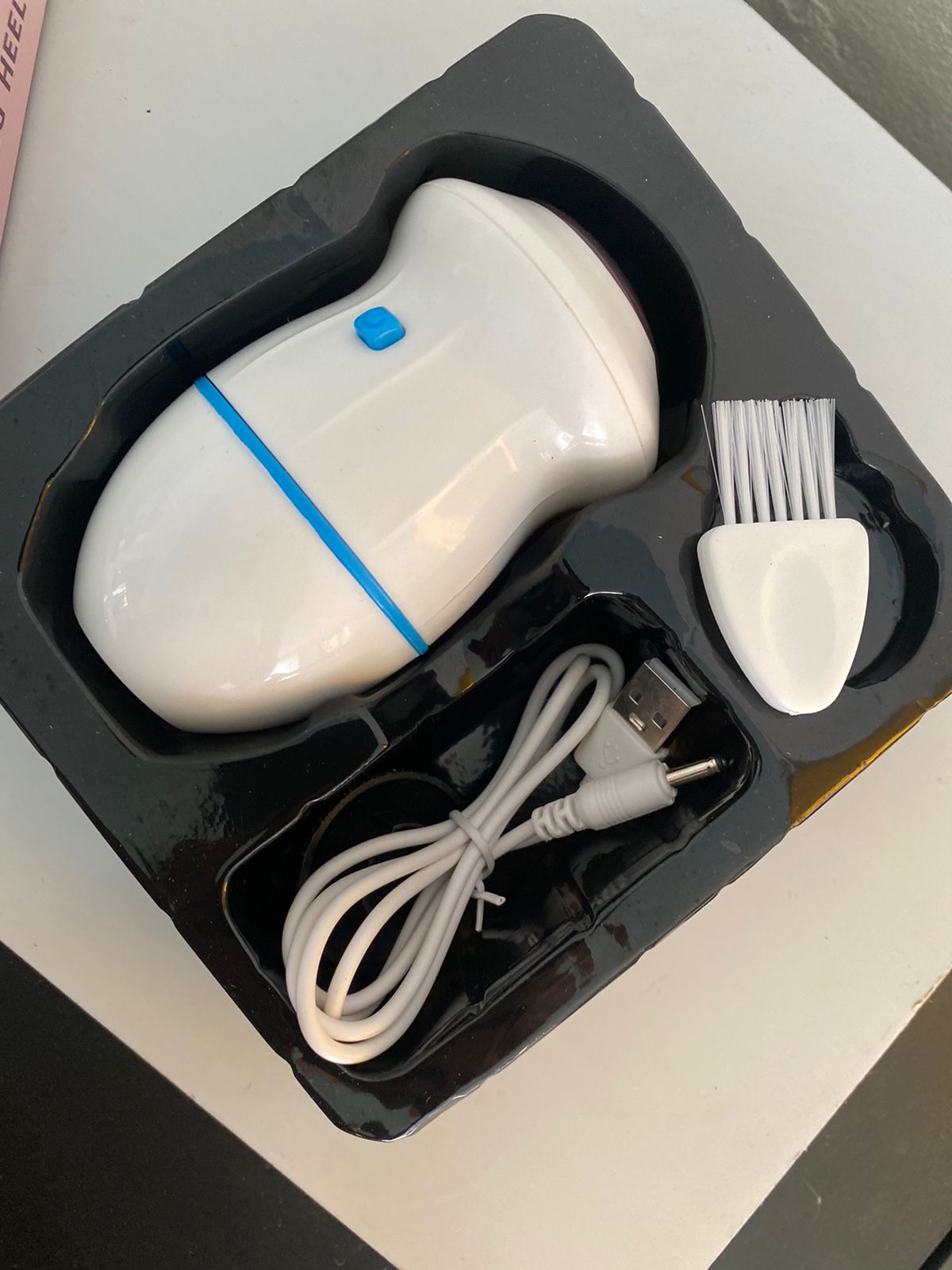 Removedor Eléctrico de Callos – Suavidad al Instante para Tus Pies