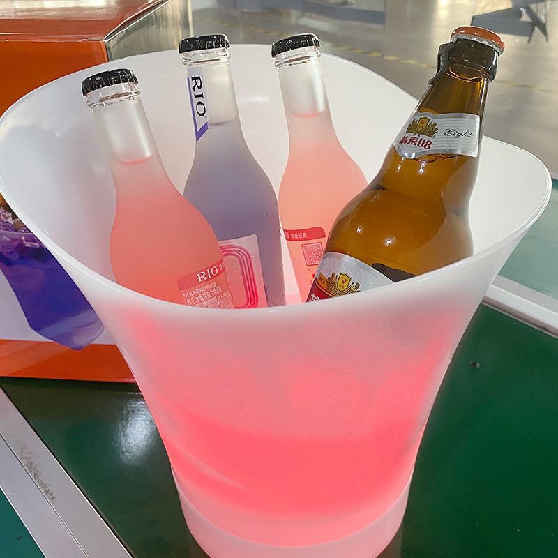 Hielera - Parlante LED para bebidas frias