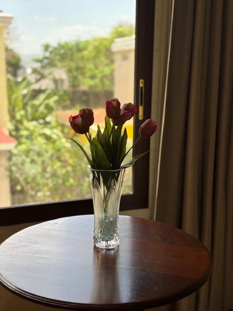 Florero pequeño de vidrio