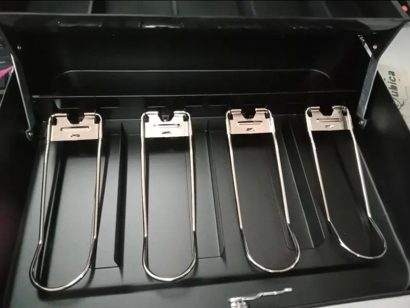 Caja de Seguridad Metálica con Combinación