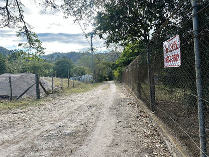 Finca amplia en Galeras, Francisco Morazán cerca de Zamorano con casa y pozo de agua