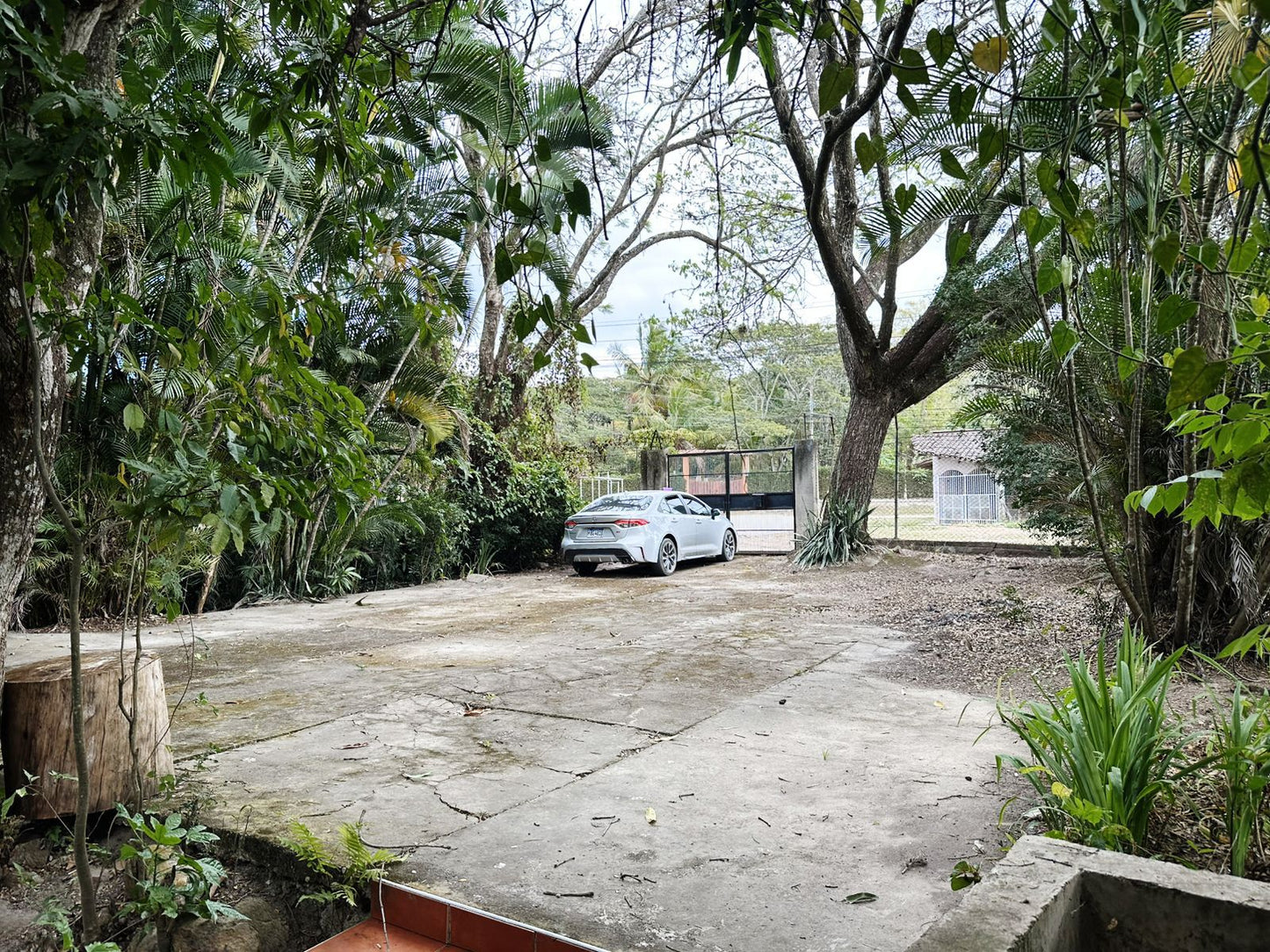 Finca amplia en Galeras, Francisco Morazán cerca de Zamorano con casa y pozo de agua
