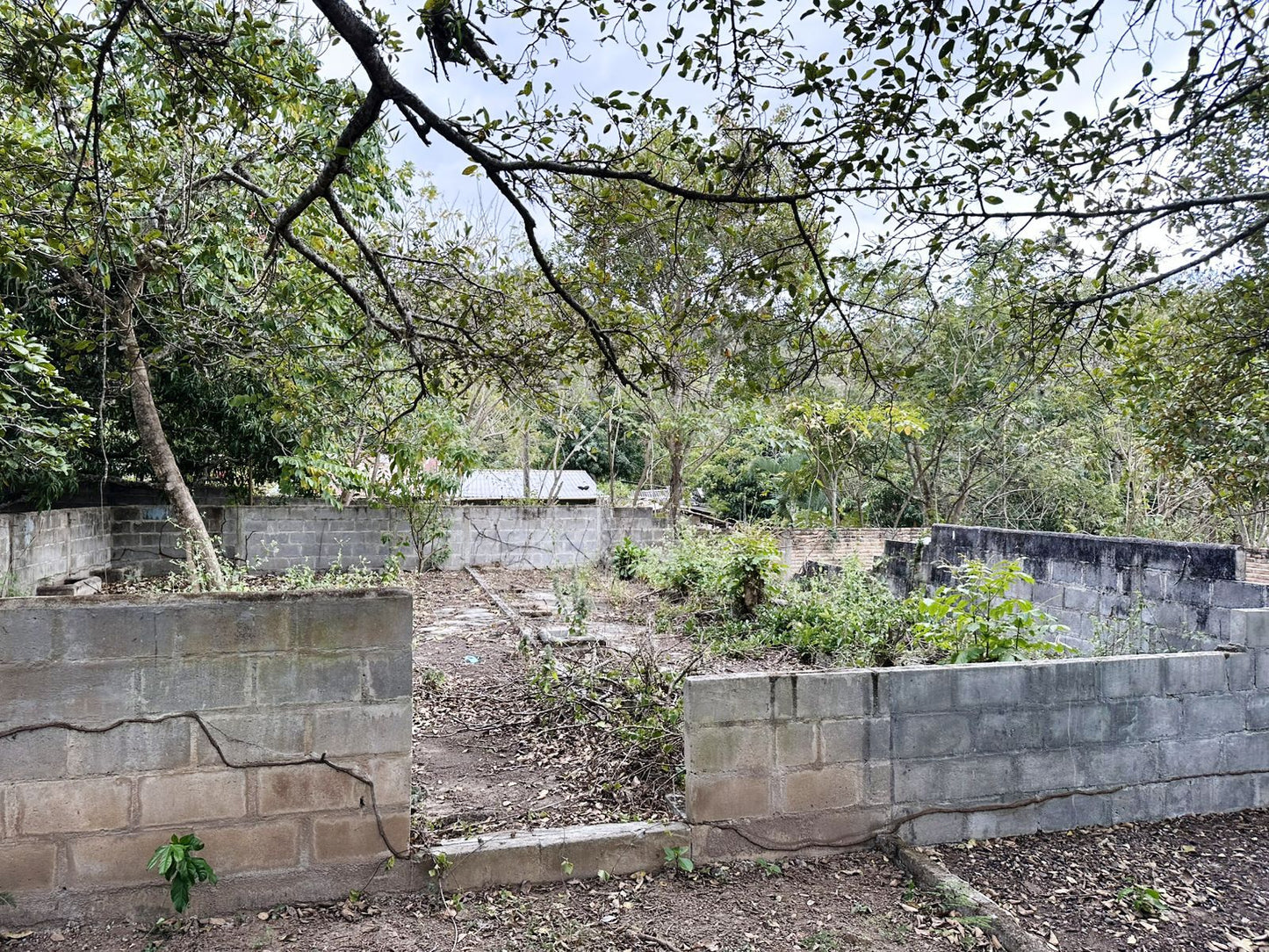 Finca amplia en Galeras, Francisco Morazán cerca de Zamorano con casa y pozo de agua