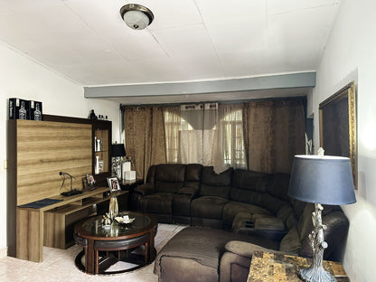 Casa en venta en Residencial Ciudad Lempira, Francisco Morazán remodelada con terraza y 3 habitaciones