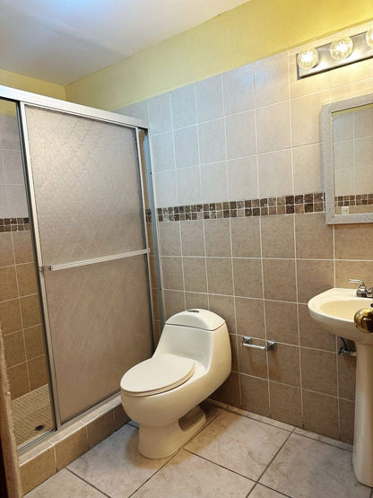Apartamento en alquiler en Colonia Florencia, Francisco Morazán de 2 habitaciones en circuito cerrado con vigilancia incluida