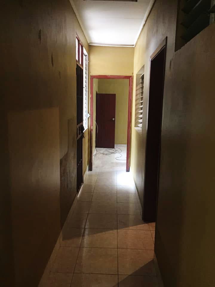 Casa en venta en Colonia Torocagua, Francisco Morazán con apartamentos independientes ideal para inversión o renta