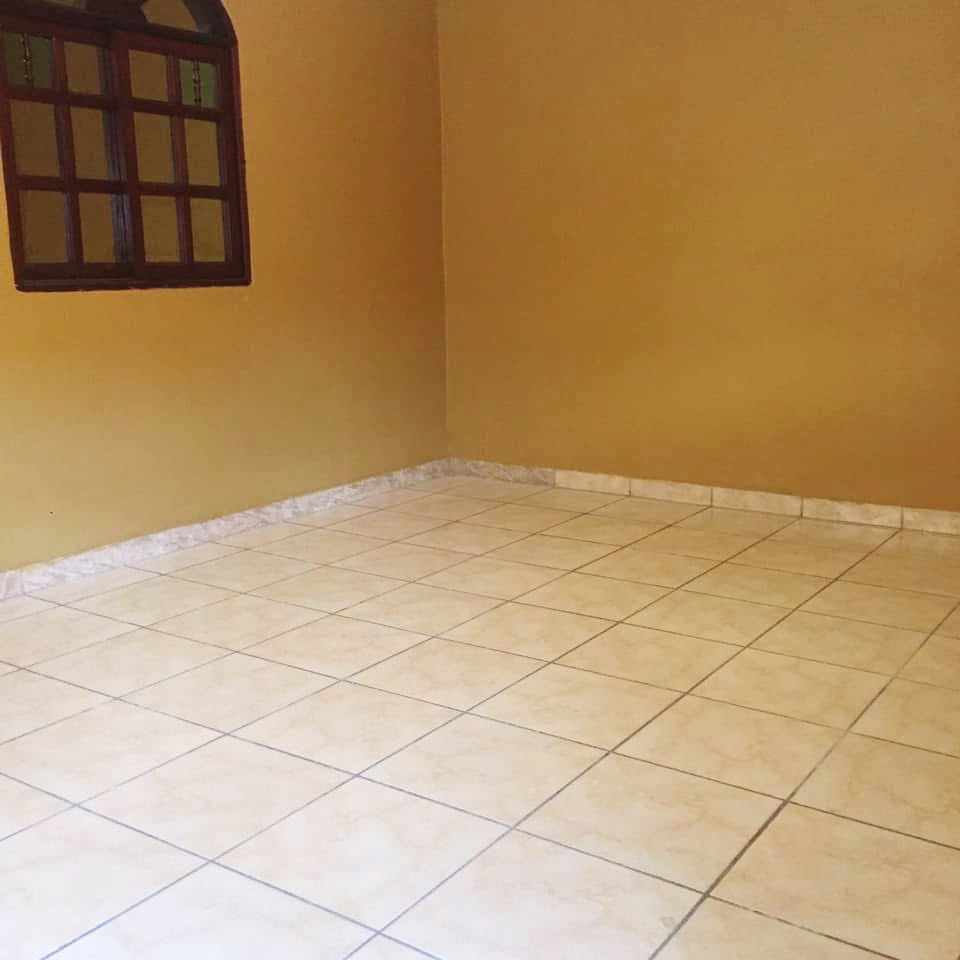 Casa en venta en Colonia Torocagua, Francisco Morazán con apartamentos independientes ideal para inversión o renta