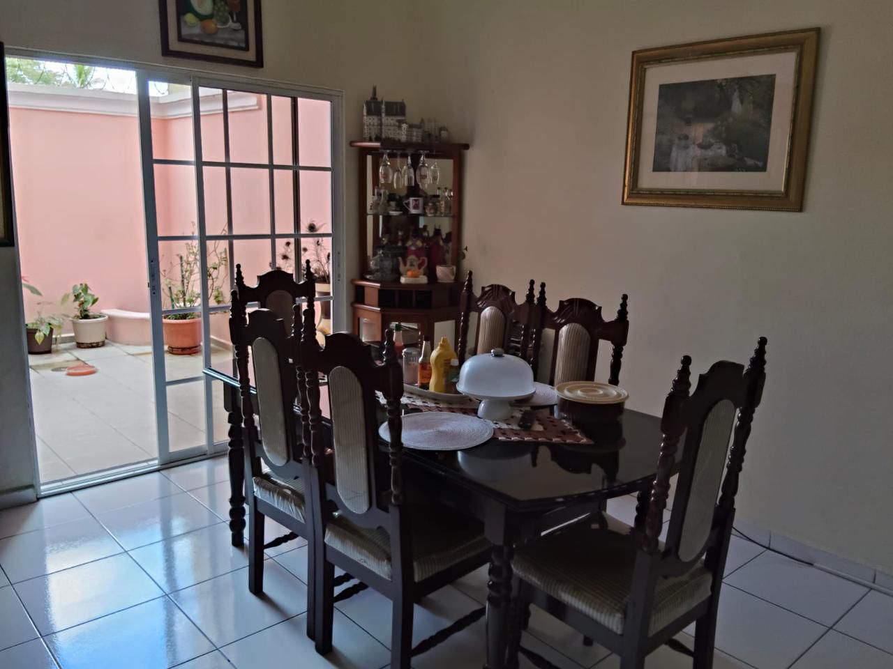 Casa en venta en Residencial Cascadas, Francisco Morazán de 3 habitaciones en circuito cerrado con garaje para 2 vehículos