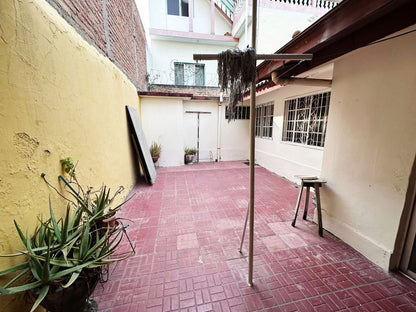 Casa en venta en Cerro Grande zona 4, Francisco Morazán de 4 habitaciones con estacionamiento para 3 vehículos y cisterna