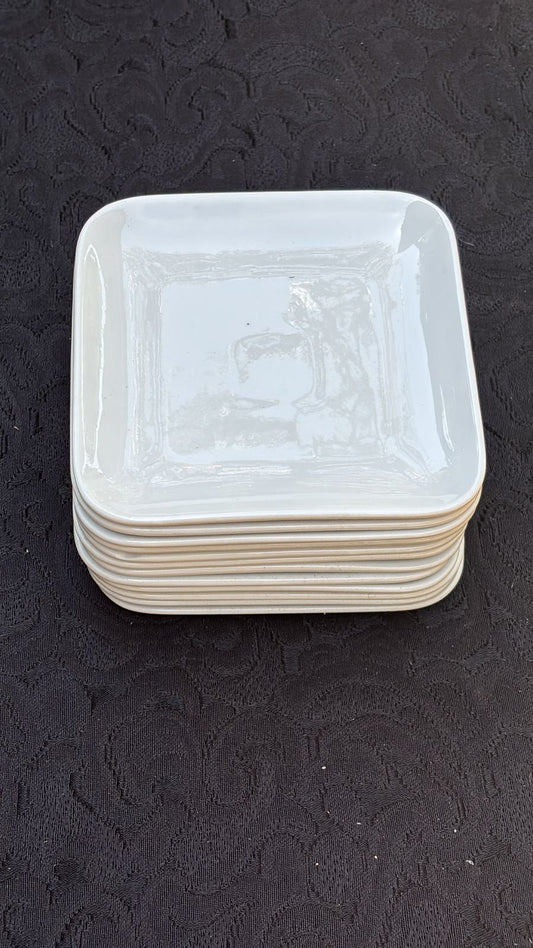 10 platos pequeños cuadrados de cerámica