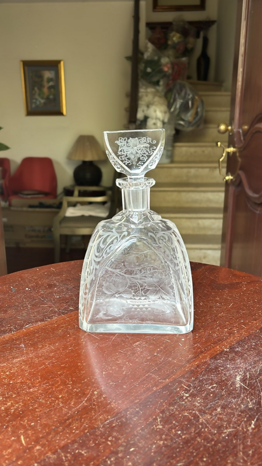 Whiskera vidrio